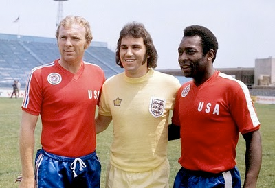 Bobby Moore, Gerry Francis and Pele before the Team America vs. England game at JFK Stadium in Philadelphia